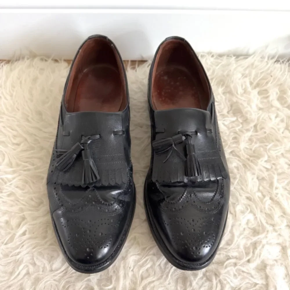 Allen Edmonds Kiltie Black Leather Wingtip Tassel Loafer | Size 10D